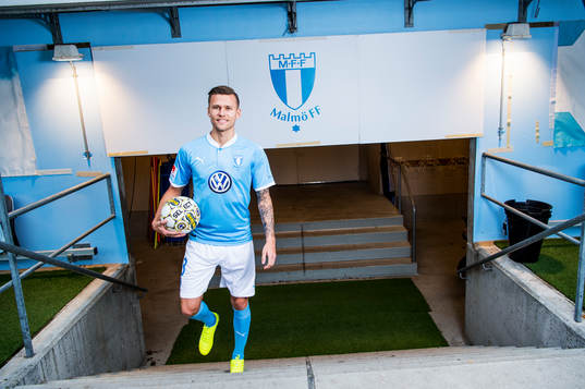 Malmö FF presenterar Arnor Ingvi Traustason som ny