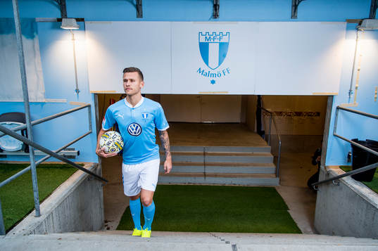 Malmö FF presenterar Arnor Ingvi Traustason som ny