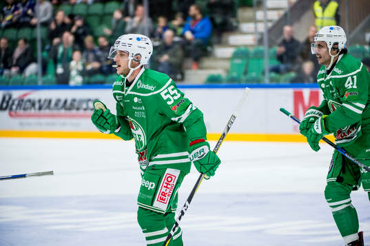 Rögles Ben Youds och Daniel Widing jublar
