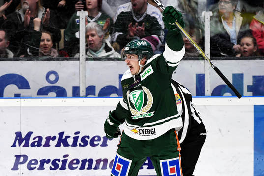 Färjestads Sebastian Erixon jublar