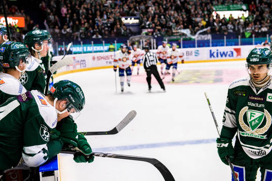 Färjestads Michael Lindqvist och Martin Johansson deppar