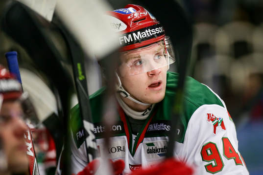 Moras Sebastian Hartmann fick en klubba i ansiktet