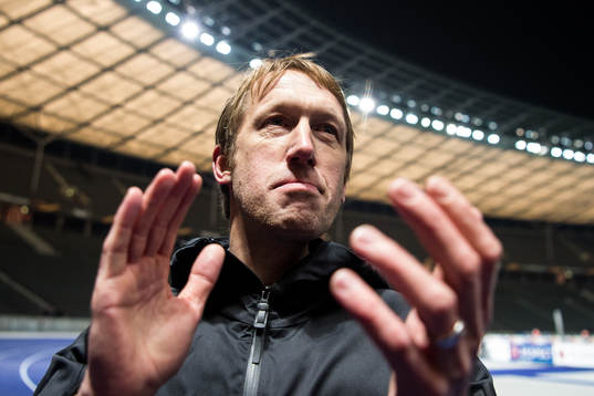 Östersunds tränare Graham Potter jublar