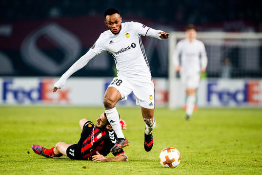 Tigran Barseghyan of FK Vardar and Samuel Adegbenro of