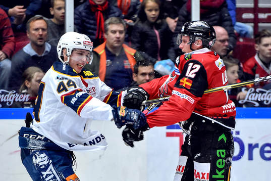 Djurgårdens Lukas Vejdemo och Malmö Redhawks Matias