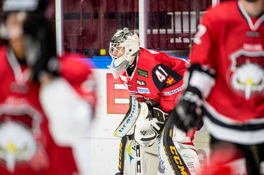 Malmö Redhawks målvakt Robin Jensen innan ishockeymatchen
