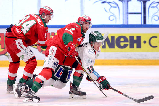 Moras Sebastian Hartmann och Andrew Rowe och Frölundas Max