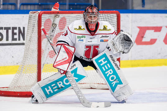 Örebros målvakt Eero Kilpeläinen