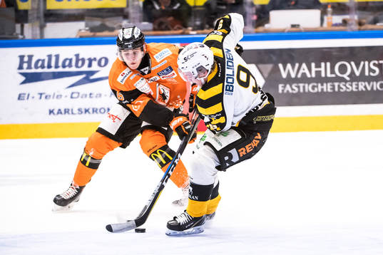 Karlskronas Linus Karlsson och Skellefteås Tim Söderlund