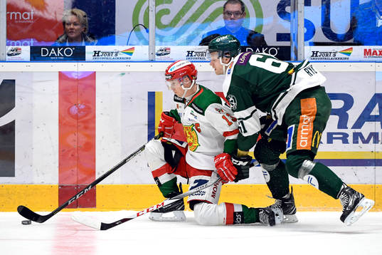 Moras Emil Bejmo och Färjestads Johan Ryno