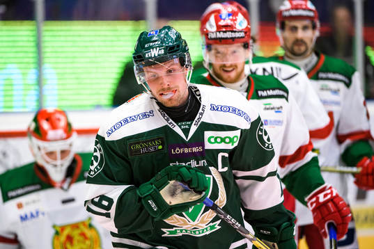 Färjestads Alexander Johansson deppar
