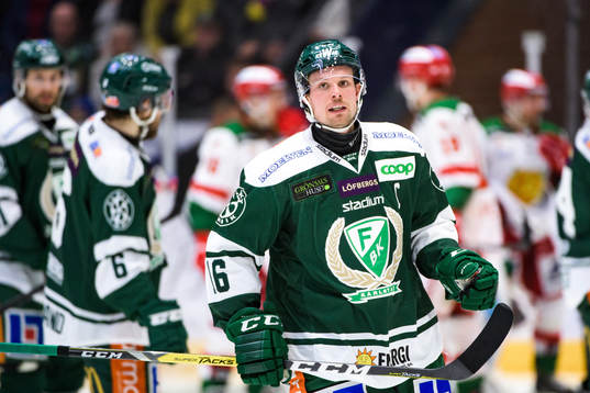 Färjestads Alexander Johansson deppar