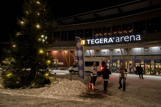 Tegera Arena innan ishockeymatchen i Hockeyallsvenskan