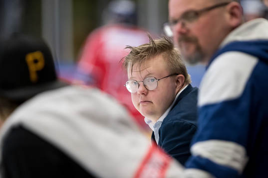 Leksands assisterande tränare Emil Ericsson tillfällig i