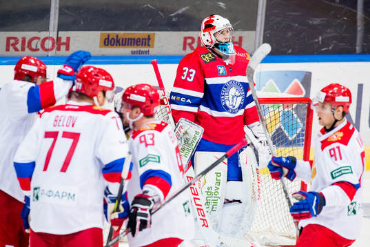 Bläddra bland fler bilder av Ice Hockey, MECA Hockey Games, Norway - Russia 