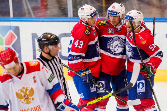 Anders Bastiansen of Norway celebrates with his teammates