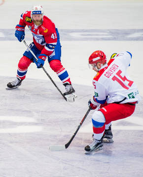 Patrick Thoresen of Norway and Anatoly Golyshev of Russia