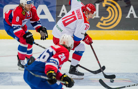 Mathias Trettenes of Norway and Sergei Shumakov of Russia