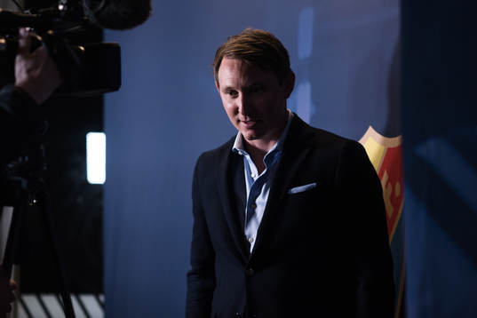 Kim Källström meddelar att han avslutar sin karriär som