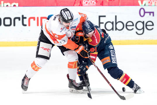 Karlskronas Linus Karlsson och Djurgårdens Markus Ljungh