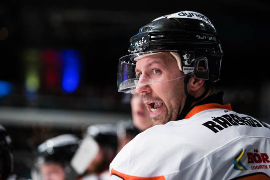Karlskronas Per Ledin reagerar