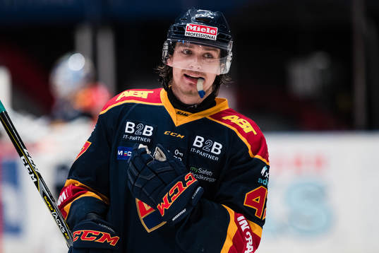 Djurgårdens Linus Johansson jublar