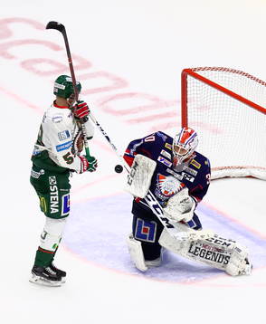 Frölundas Simon Hjalmarsson, Linköpings målvakt Jacob