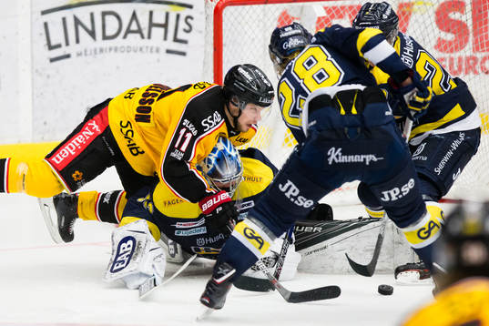s målvakt Fredrik Pettersson-Wentzel