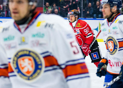Örebros Libor Hudacek gör 1-0 och jublar