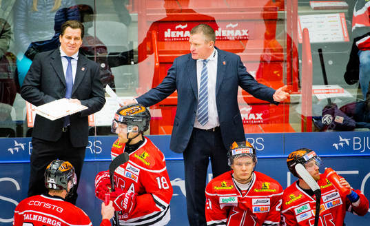 Örebros assisterande tränare Petri Liimatainen och