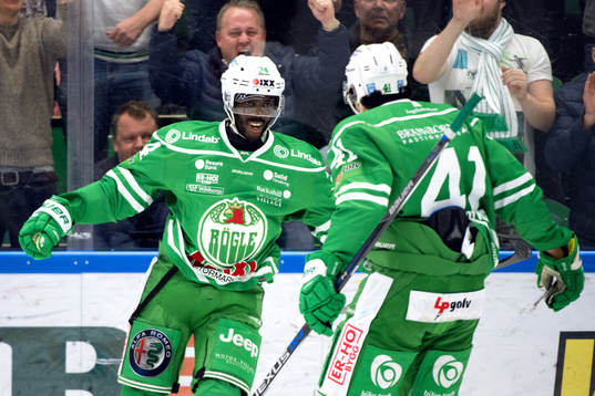 Rögles Edwin Hedberg jublar
