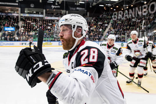 Malmö Redhawks Jens Olsson jublar