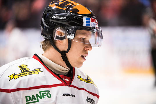 Örebros Daniel Viksten  deppar