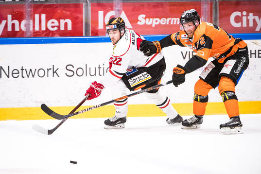 Örebros Jonathan Andersson och Karlskronas Joachim Rohdin