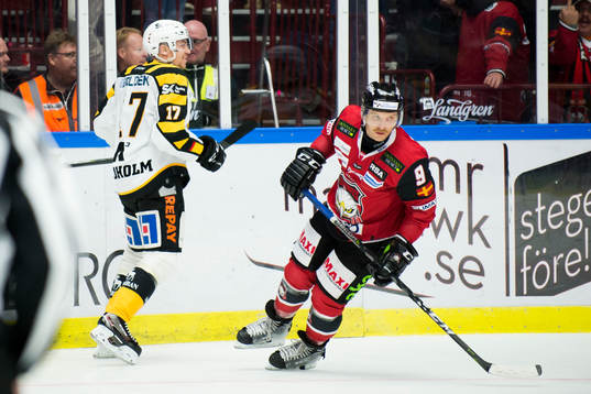 Skellefteås Pär Lindholm jublar