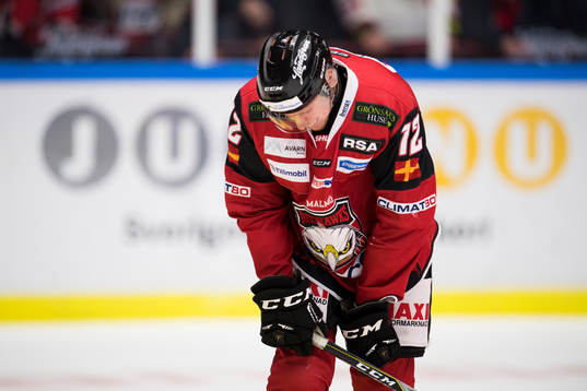 Malmö Redhawks Matias Larssen deppar