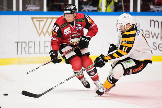 Malmö Redhawks Rhett Rakhshani och Skellefteås Henrik