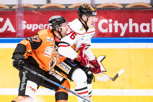 Karlskronas Per Ledin  och Örebros Jare Sallinen