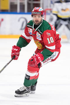 Moras Andrew Kozek  i ishockeymatchen i SHL mellan Mora och