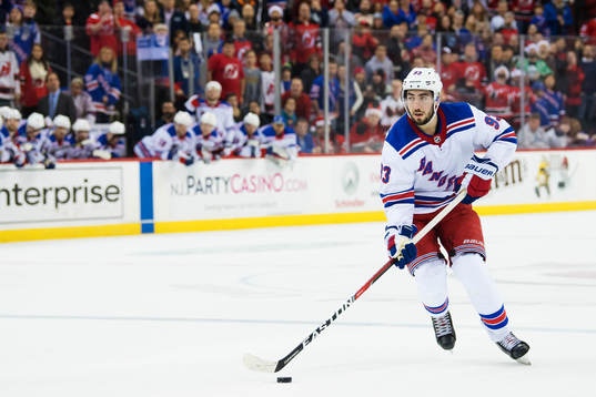 Rangers Mika Zibanejad lägger en straff i straffläggningen