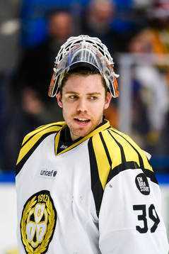 Brynäs målvakt Linus Fernström