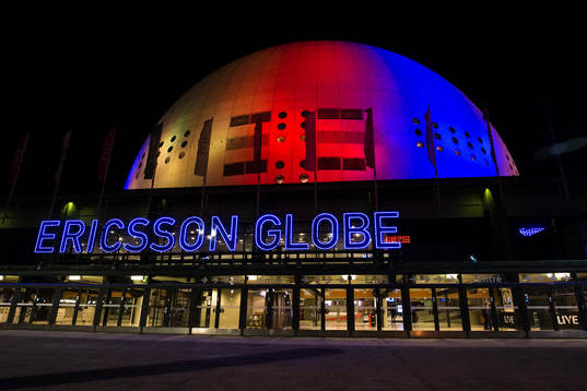 Exteriör av Ericsson Globe innan ishockeymatchen i SHL