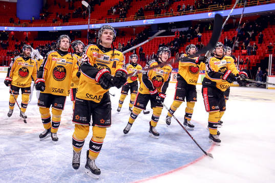 Luleås spelare jublar