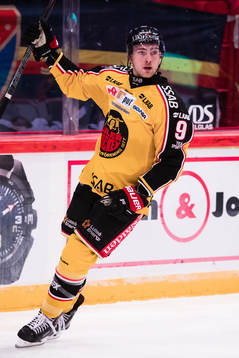 Luleås Johan Forsberg jublar