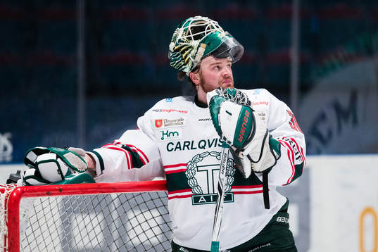 Tingsryds målvakt Niklas Rubin deppar