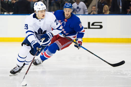 Maple Leafs William Nylander och Rangers Kevin Hayes