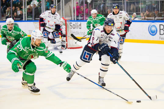 Rögles Juhamatti Aaltonen och Linköpings Tony Mårtensson