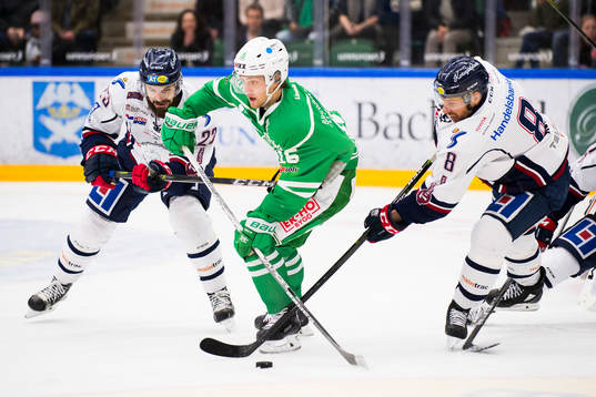 Rögles Simon Ryfors och Linköpings Derek Roy