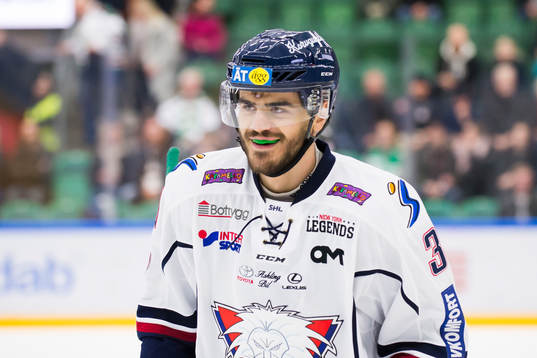 Linköpings Almen Bibic jublar