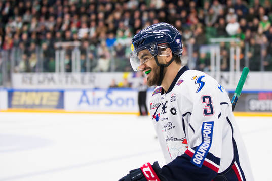 Linköpings Almen Bibic jublar